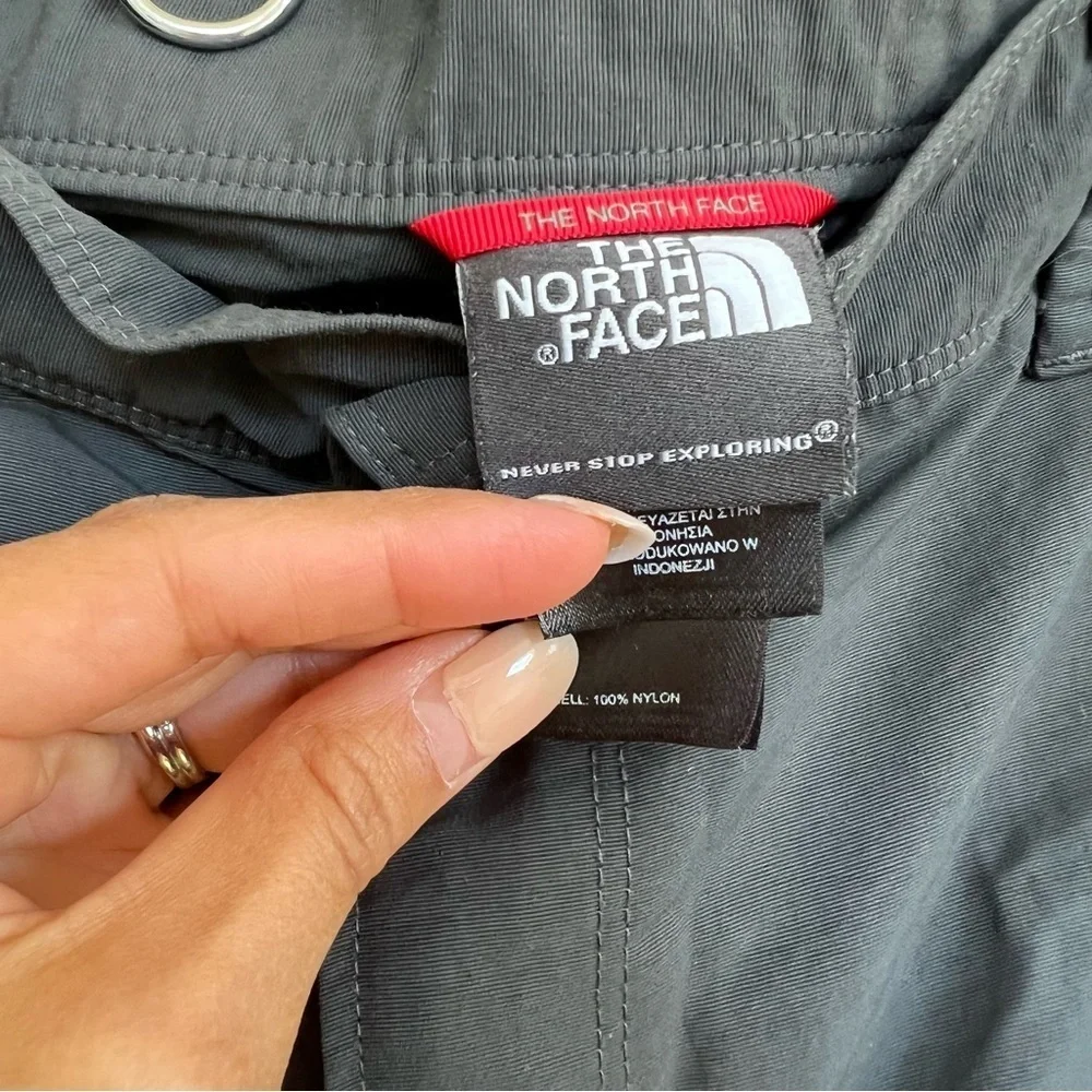 The North Face- Men’s Horizon Cargo 10” Shorts - 38